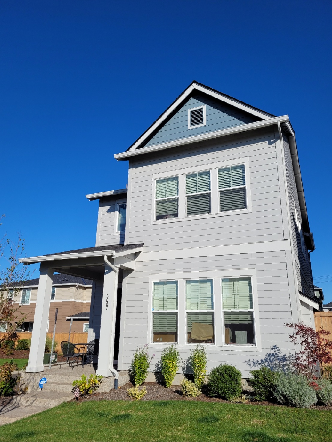 3887 Southeast Muddy Lane