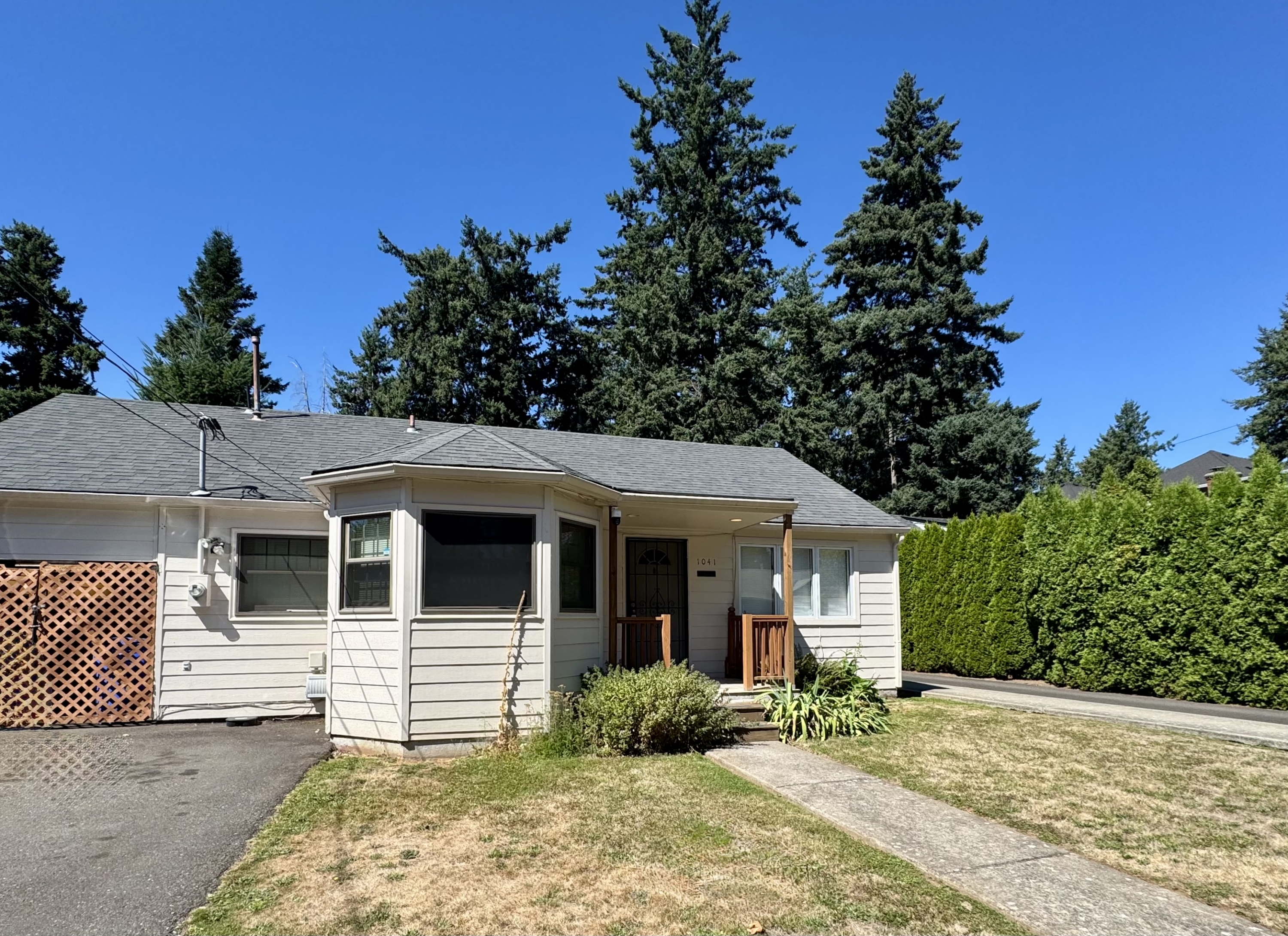 1041 Northeast 106th Avenue